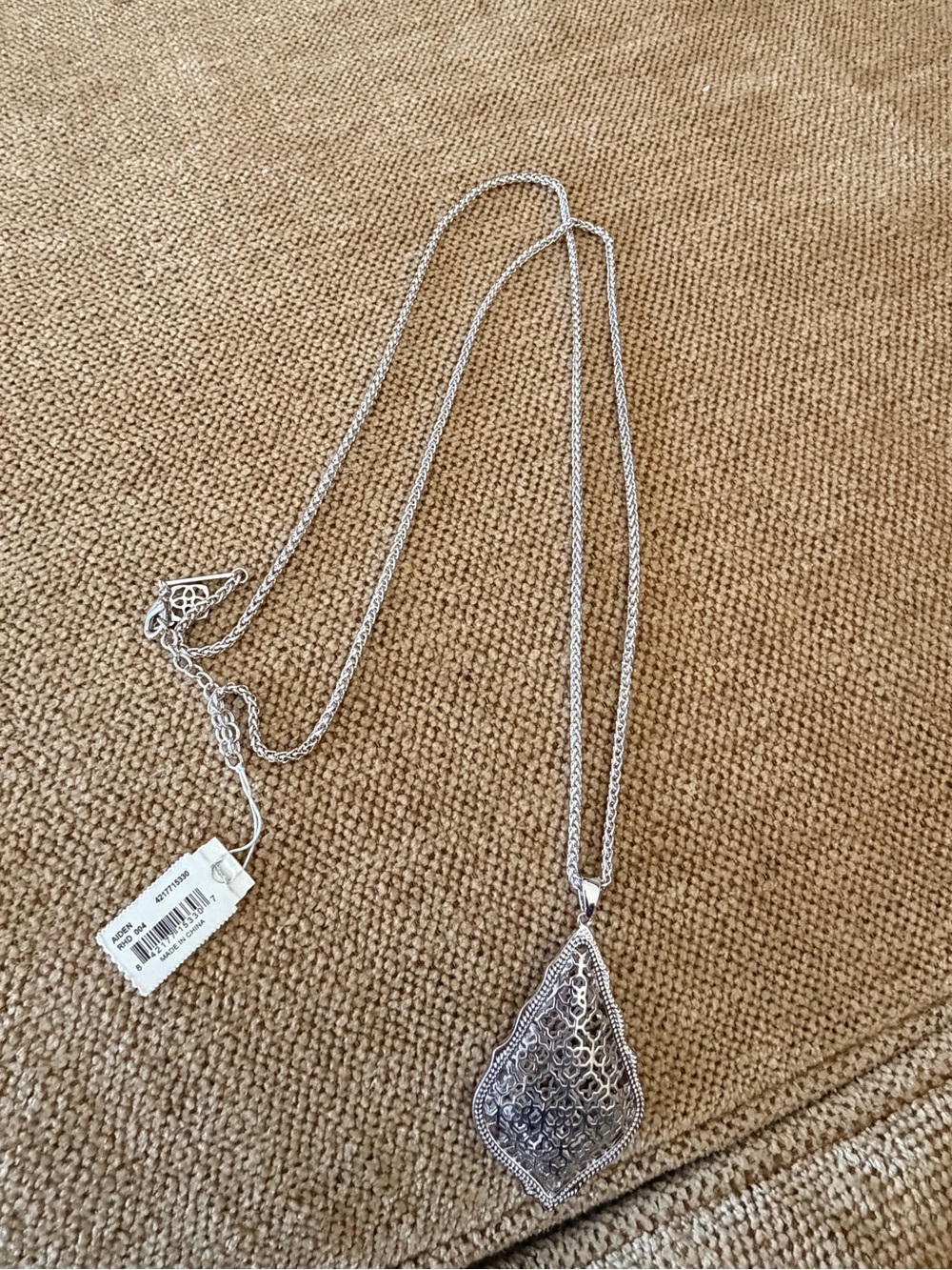 Kendra Scott Silver Filigree Teardrop Pendant Necklace - Picture 4 of 5